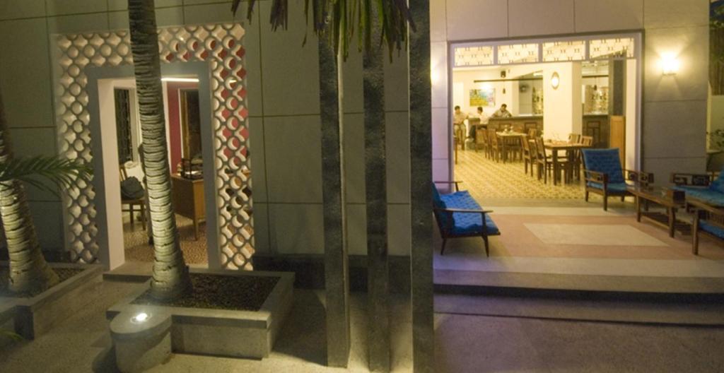The Sangkum Hotel Phnom-Penh Buitenkant foto