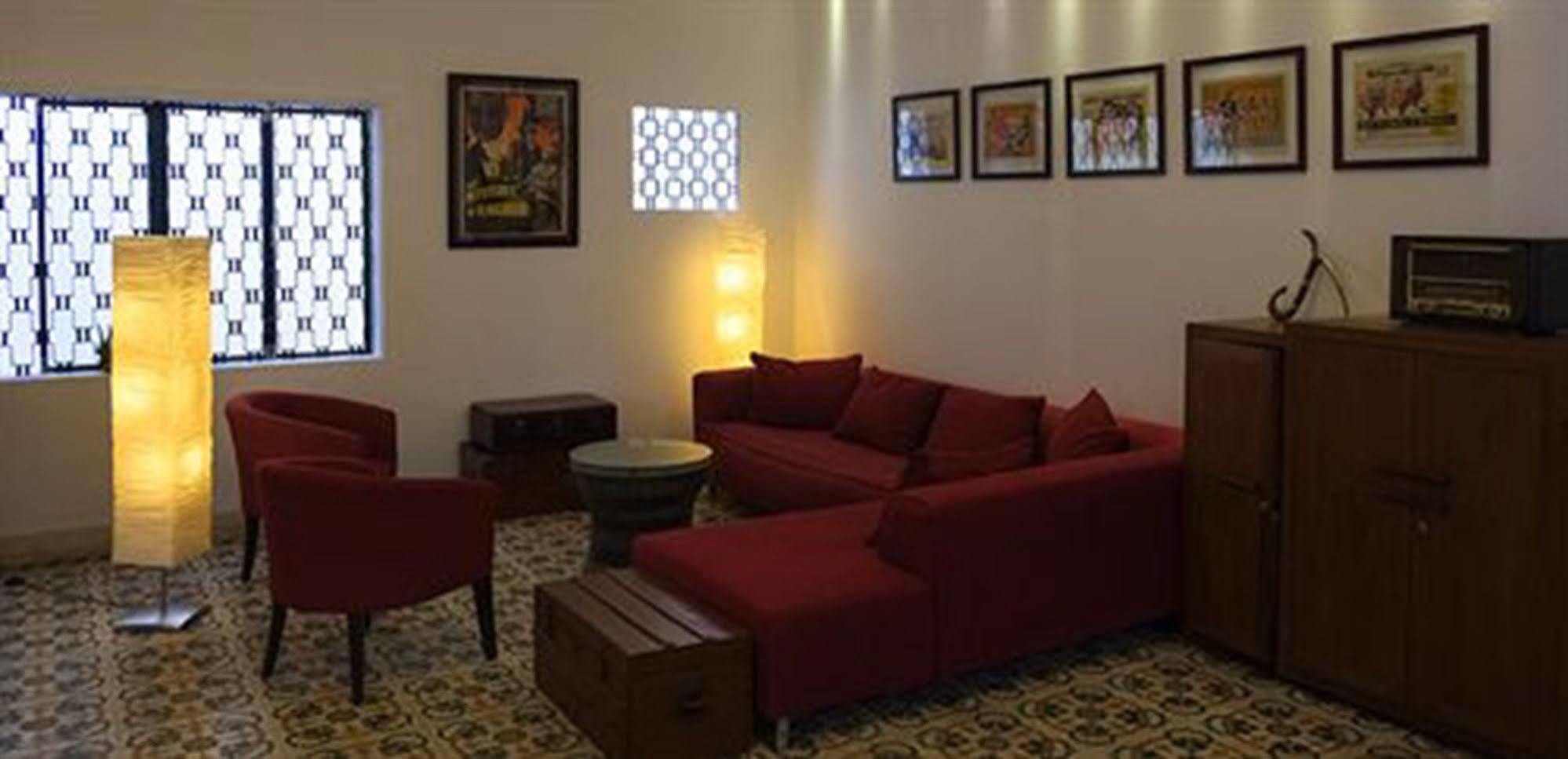 The Sangkum Hotel Phnom-Penh Buitenkant foto